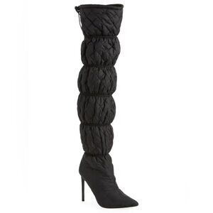 NWT Steve Madden Silhouette Quilted Over
The Knee Boot In Black